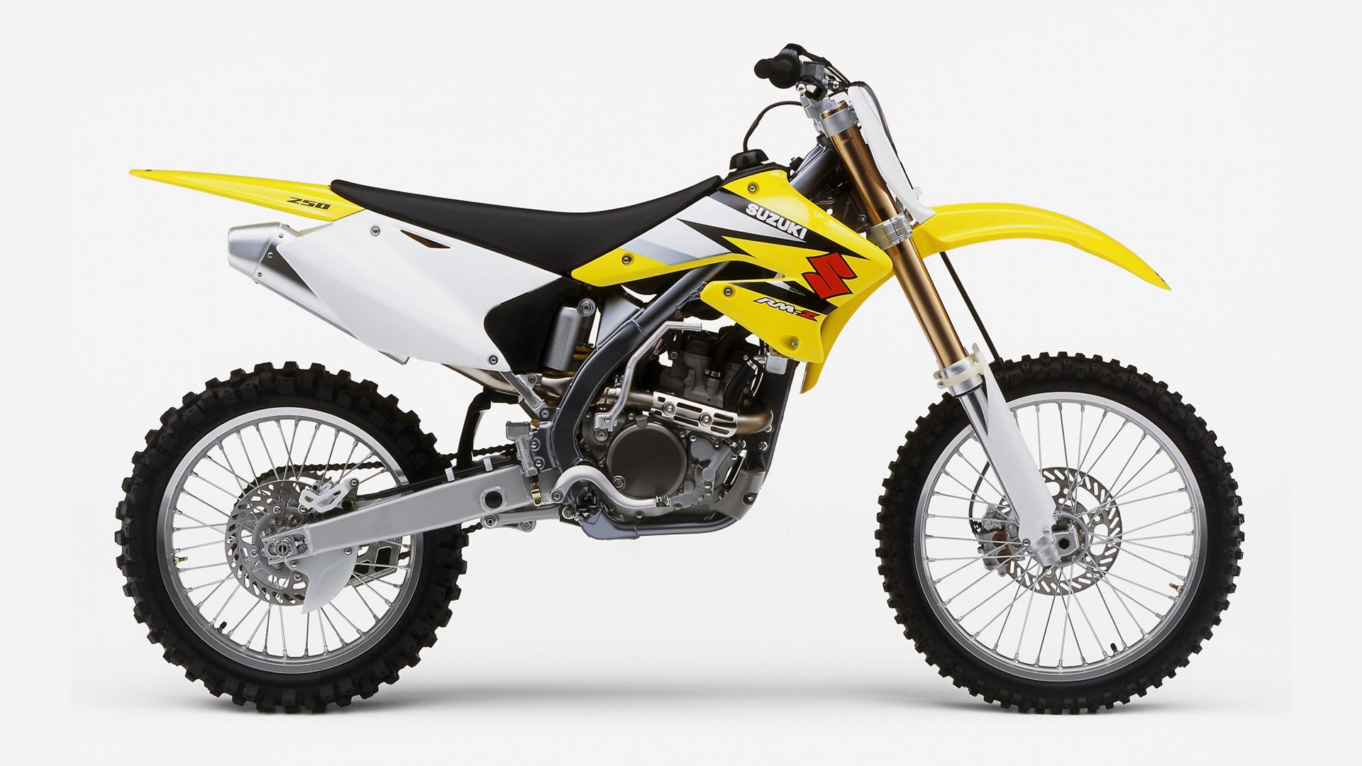 suzuki-RM-Z250-2004-before